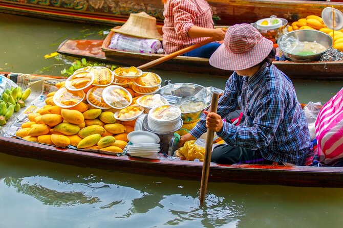 Iconic Markets: Damnoen & Train Market Explore - Why the early start makes sense