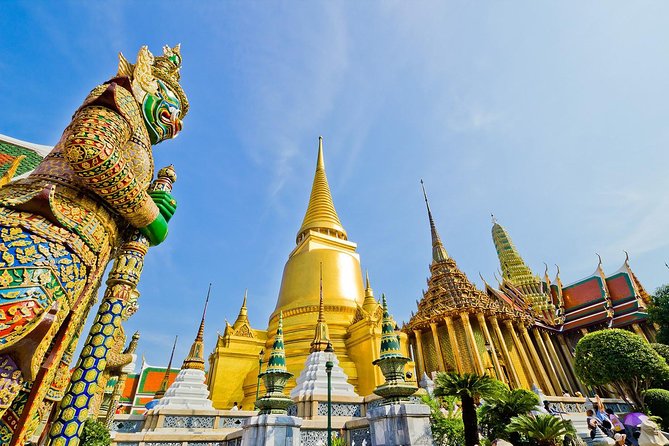 In and around Bangkok Private Tour Guide with Custom Experience - Markets, canals, and the local side of Bangkok