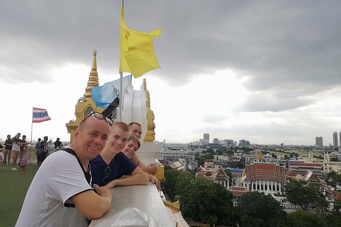 In and around Bangkok Private Tour Guide with Custom Experience - Night views, Muay Thai, and special interests
