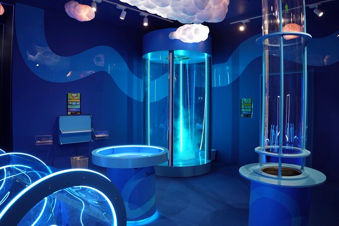Interactive Amusement and Science theme park for all Ages - Optical Illusions and Photo Stops