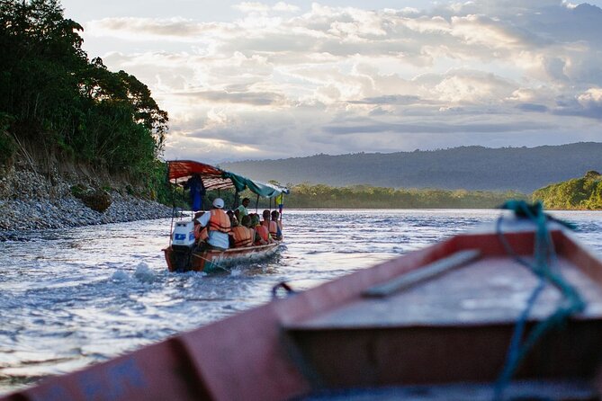 Kanchanaburi Full Day Tour: River Kwai and Erawan Falls - Reaching the River Khwae Bridge