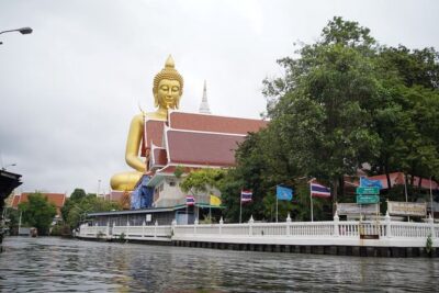 KL | Bangkok: 2-Hour Canal Tour by Teak Boat