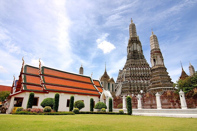Laem Chabang Port Shop, Massage & Taste Food in Bangkok Excursion - Shopping at JJ Mall