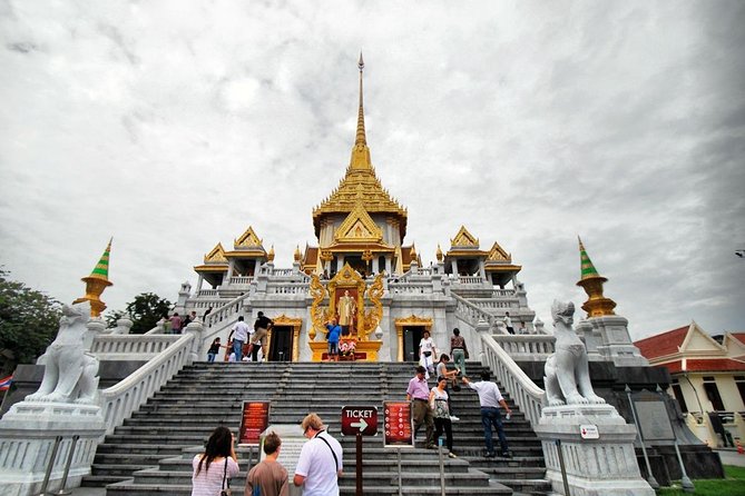 Laem Chabang Shore Excursion : Shopping, Massage & Food Tasting - Chinatown and the China Gate