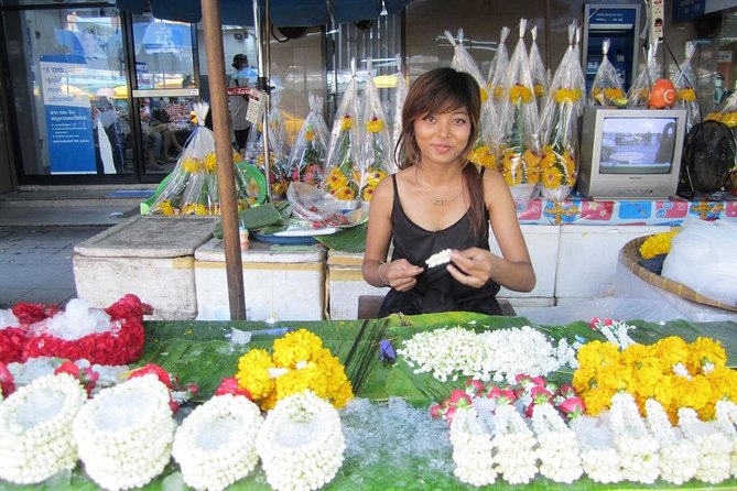 Laem Chabang Shore Excursion : Shopping, Massage & Food Tasting - Phahurat, Bangkok’s Little India