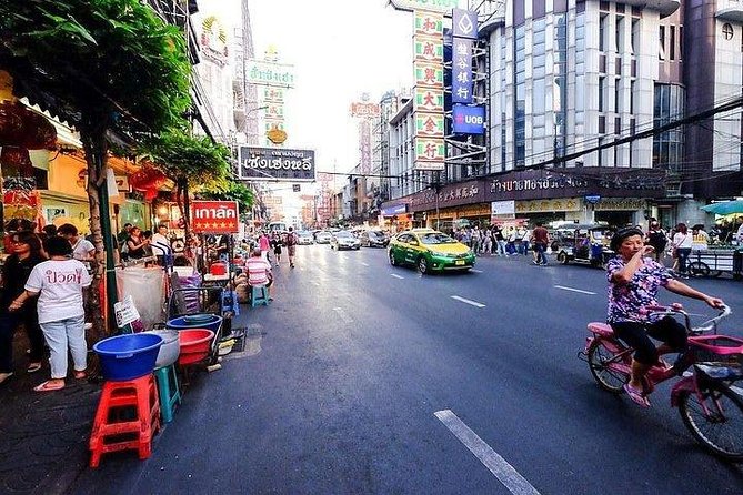 Lights, Camera, Landmark, & Canal: A Picture Perfect Bangkok Tour - A tuk-tuk ride for lively city photographs