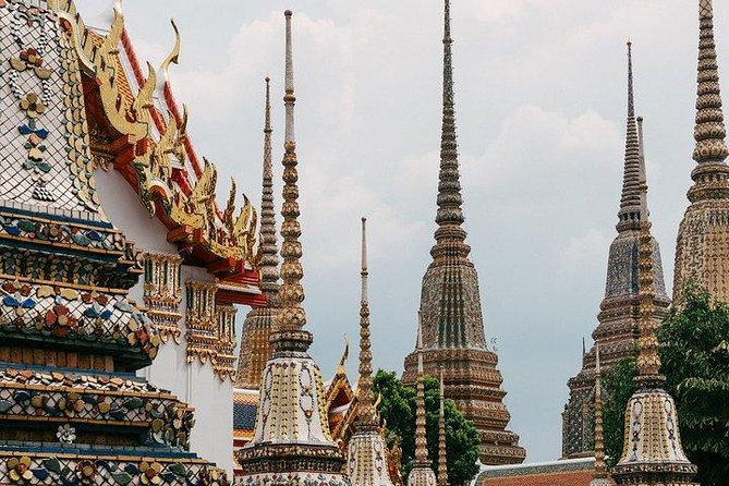 Lights, Camera, Landmark, & Canal: A Picture Perfect Bangkok Tour - Wat Pho and the Reclining Buddha