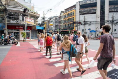 Mad Monkey Bangkok City Session – Walking Tour