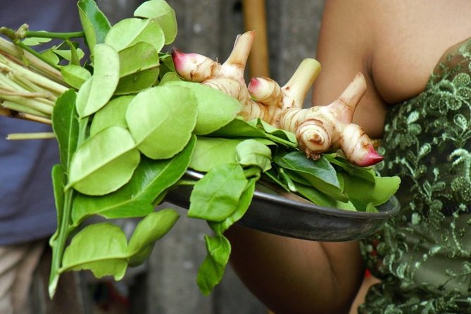 May Kaidee Thai Cooking Class at Bangkok with Pickup - Why the Private Format Matters