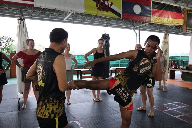 Muay Thai Boxing Class - The strongest part: friendly coaching for mixed abilities