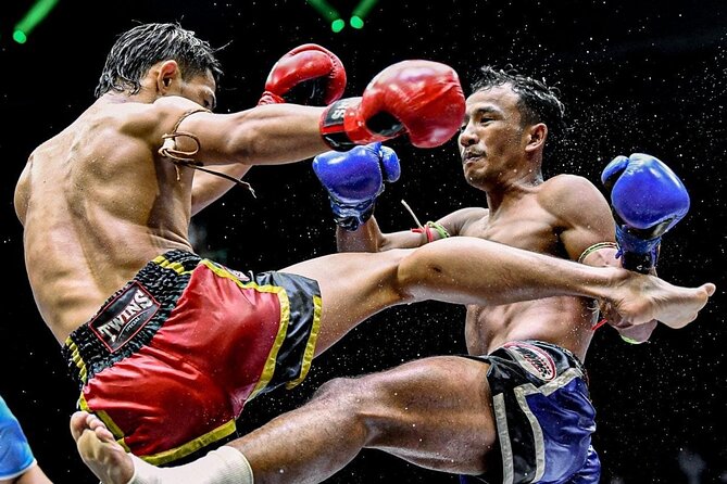 Muay Thai Boxing Match Tickets at Rajadamnern Stadium in Bangkok - Why Rajadamnern Stadium makes a strong Bangkok night out