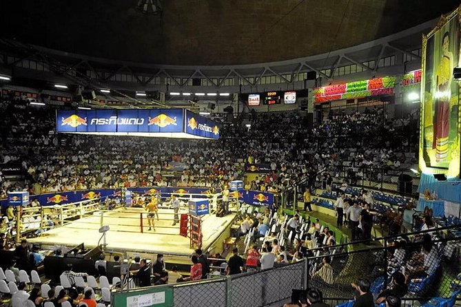 Muay Thai Boxing Show with Ringside Seats at Rajadamnern Stadium - The cultural side of Muay Thai