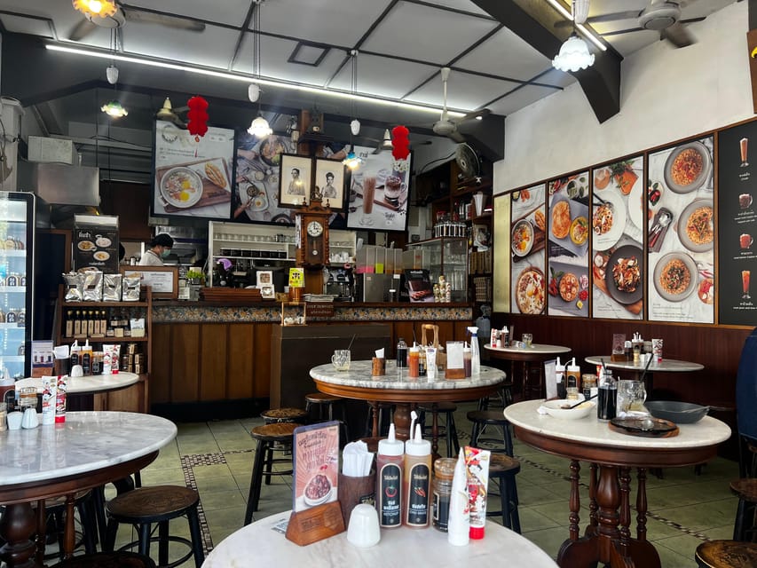 No Diet Club - Local food tour in Bangkok with many tastings - Food safety and personal comfort