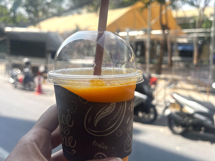 No Diet Club - Local food tour in Bangkok with many tastings - Walking, timing, and the right pace