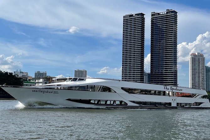 Opulence Buffet Dinner Cruise & Cultural Show - Drinks and dining details