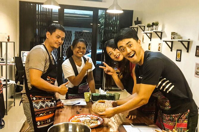 Pink Chili - Thai Cooking Class and Market Tour in Bangkok - Key points to know