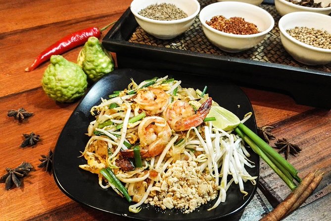 Pink Chili - Thai Cooking Class and Market Tour in Bangkok - Location, timing, and getting there