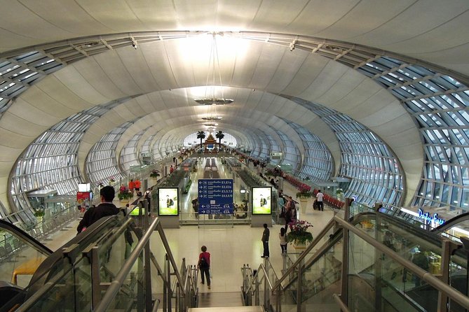 Priority Fast Track Entry at Bangkok Airport with Guide - What could go wrong
