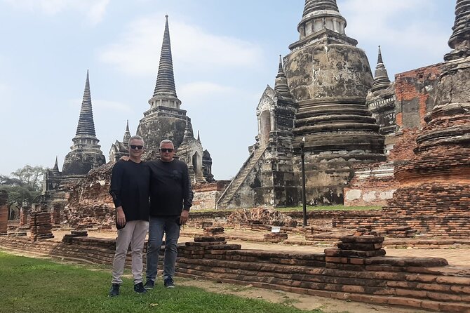 Private Ayutthaya Day Tour from Bangkok With Lunch - What the private guide and driver add