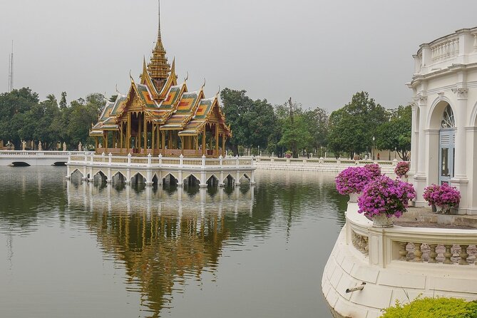 Private Ayutthaya Day Tour from Bangkok With Lunch - Wat Yai Chai Mongkhon, a living temple among the ruins