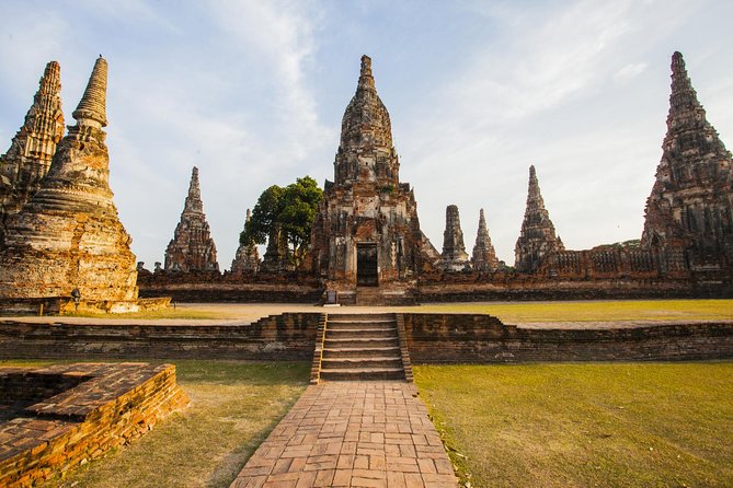 Private Ayutthaya full Day Trip With Private Guide - Wat Chaiwatthanaram and the Angkor influence
