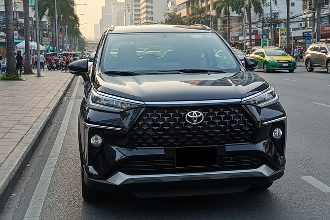 Private Bangkok Airport Transfer by Comfortable SUV - Bangkok traffic can change a 45-minute ride into 90