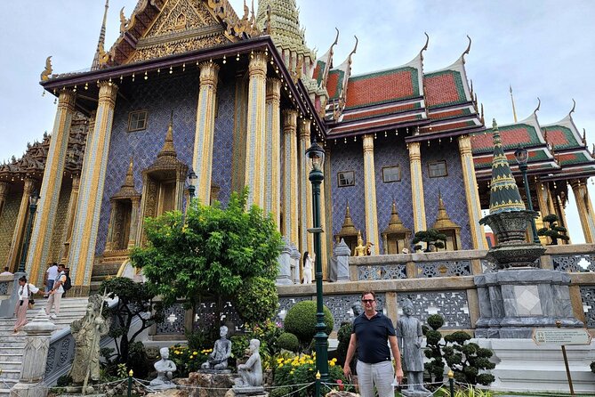 Private Bangkok Grand Palace Full-Day City sightseeing Tour - The guide can turn decoration into understanding