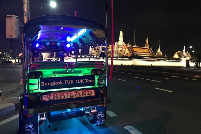 Private Bangkok Night City Tour by Tuk-Tuk with Thai Food - Starting in Thonburi at Krung Thonburi BTS