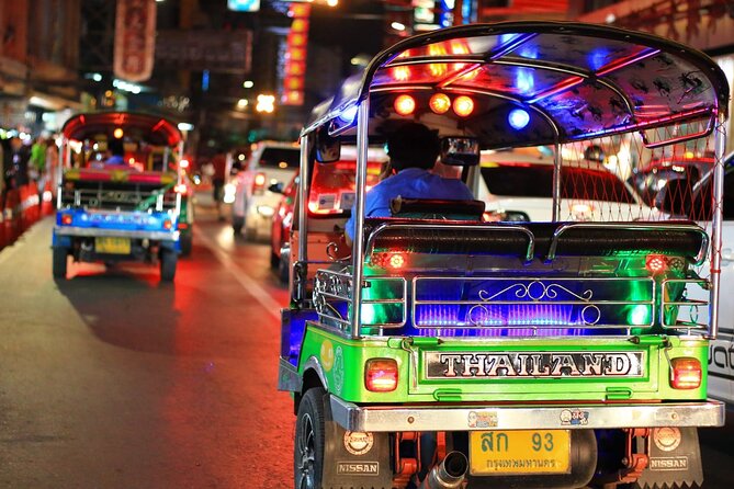 Private Bangkok Night City Tour by Tuk-Tuk with Thai Food - The Flower Market after dark