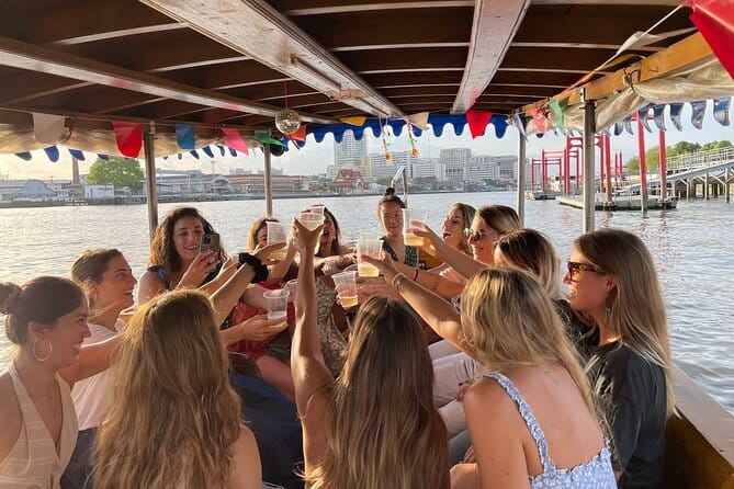 Private Boat Relax and Explore Bangkok’s Canals - A calm alternative to Bangkok’s busy sights