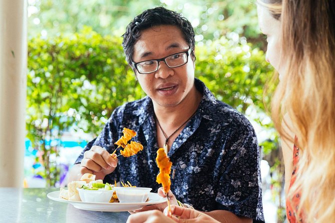 Private Culinary Kickstart Tour of Bangkok with a Local - The private guide is the real value