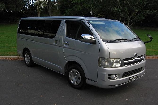 Private Departure Transfer: From Bangkok Hotel to Bangkok Airports - Flight monitoring and airport coordination