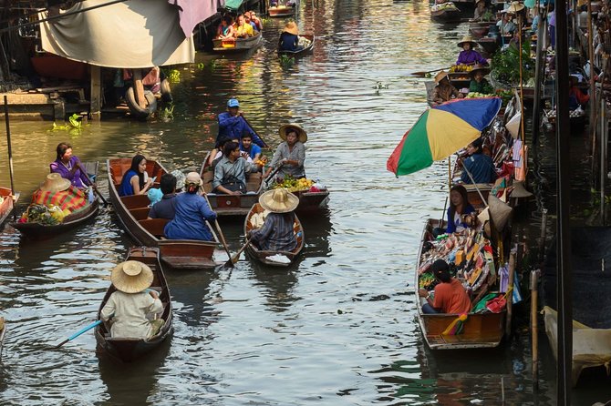 Private Excursion to Floating Market and Ayutthaya World Heritage - 07:00 at Maeklong Railway Market