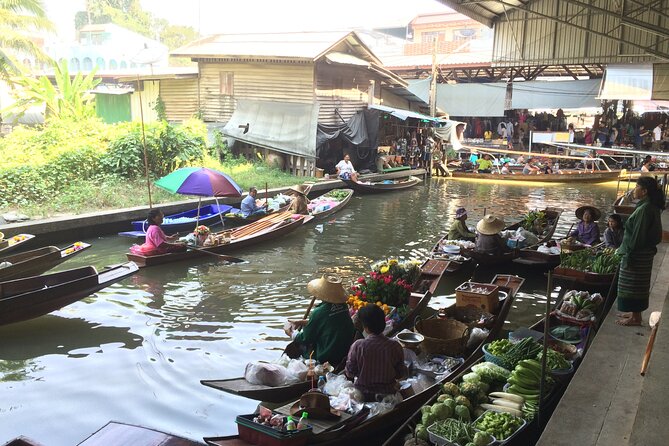 PRIVATE Floating Market + DRAGON Temple + DO like a Local - Damnoen Saduak: boats, canals, and fruit tasting