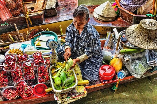 PRIVATE Floating Market + DRAGON Temple + DO like a Local - Wat Samphran and the giant dragon