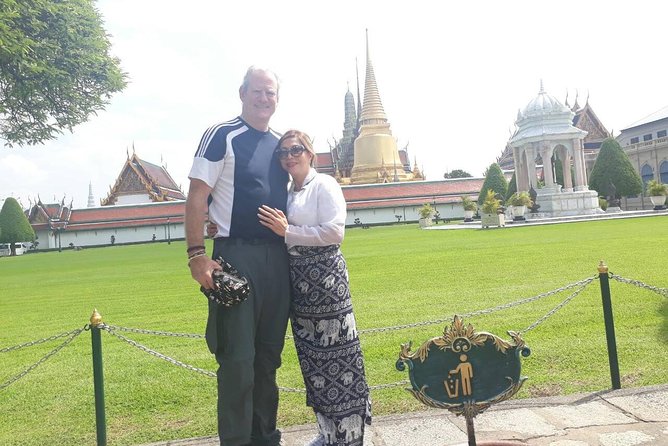 Private Half-Day Bangkok City Tour with The Grand Palace - What the private car and guide add