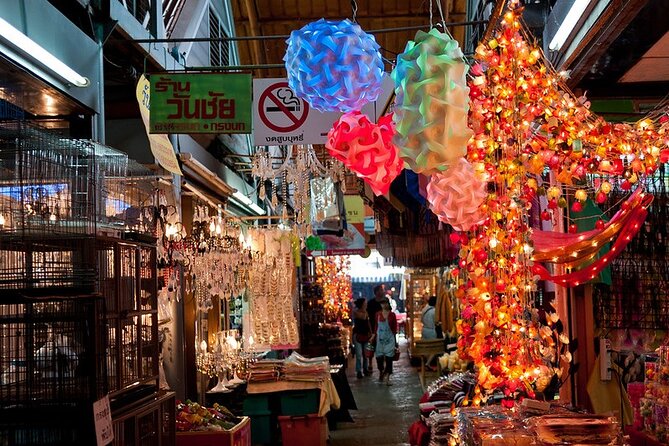 Private Half-Day Bangkok Tour Explore Grand Palace and Wat Pho - The Grand Palace and Emerald Buddha