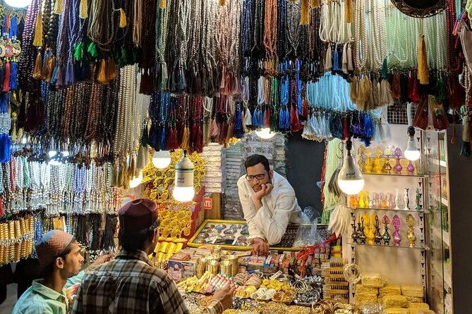 Private Half-Day Bangkok Tour Explore Grand Palace and Wat Pho - Wat Arun and the Chao Phraya setting