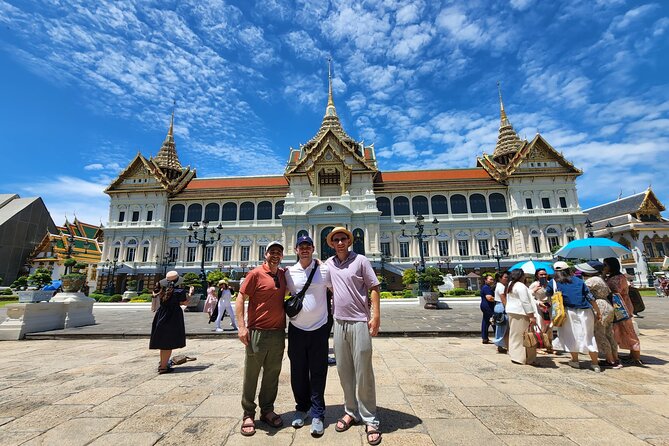 Private Half Day Tour in Bangkok with the Grand Palace - What the private vehicle adds