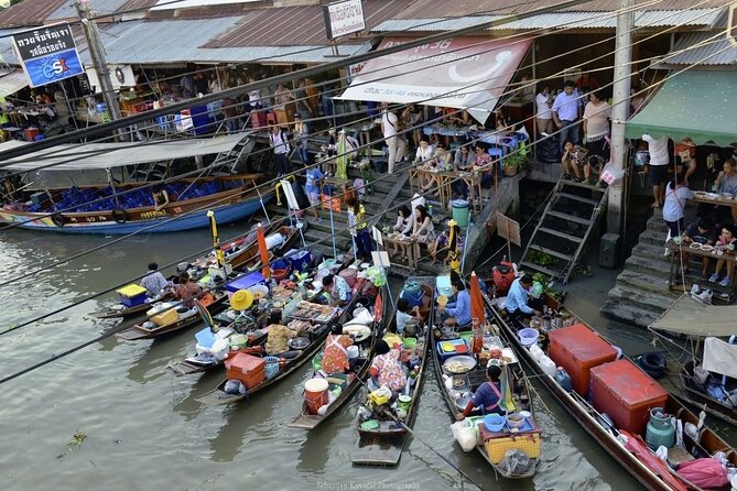 Private Maeklong Railway Market and Amphawa Day Tour from Bangkok - Wat Bang Kung and its tree-covered temple