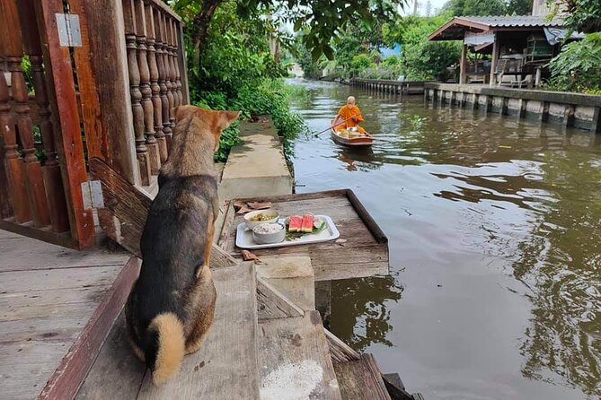 Private Mysterious Bangkok & Grand Palace, Tuk Tuk, Boat & Lunch - Wat Pho and the reclining Buddha
