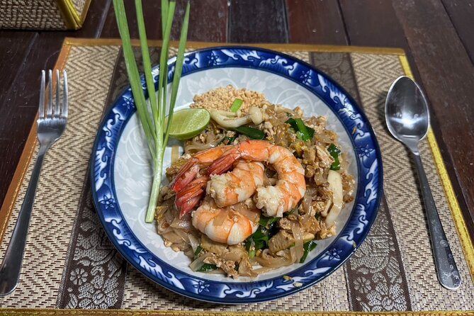 Private Thai Cooking Class with Spices Hands On Bangkok - Learning through smell, taste, and touch