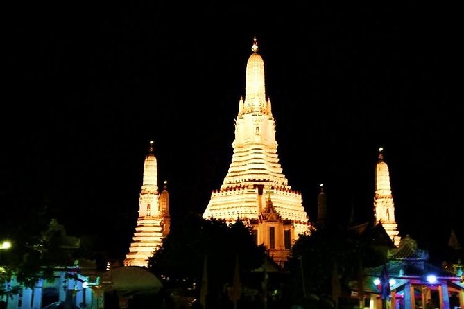 Private Tour : Bangkok Night Tour and Street food By Tuk Tuk and Boat - Khao San Road for 45 Minutes