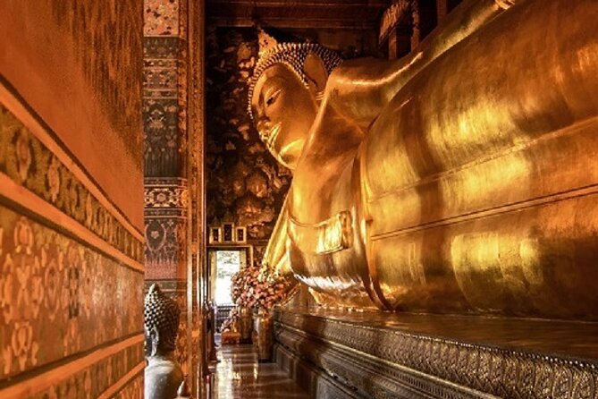 Private Tour: Bangkok Temples and Grand Palace - Lunch, transport, and the value of a private vehicle