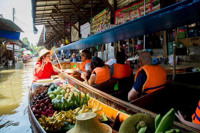 Private Tour from Bangkok: Railway and Floating Markets Tour - Why the railway market is worth the early alarm