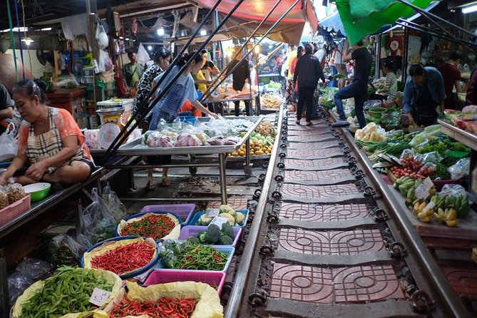 Private Tour from Bangkok: Railway and Floating Markets Tour - Timing, comfort, and the return to Bangkok