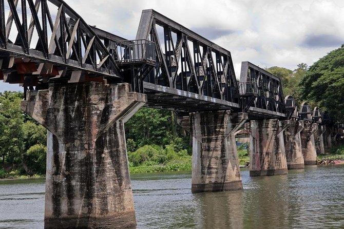 Private Tour: Thai–Burma Death Railway Bridge on the River Kwai from Bangkok - Kanchanaburi War Cemetery: begin with remembrance