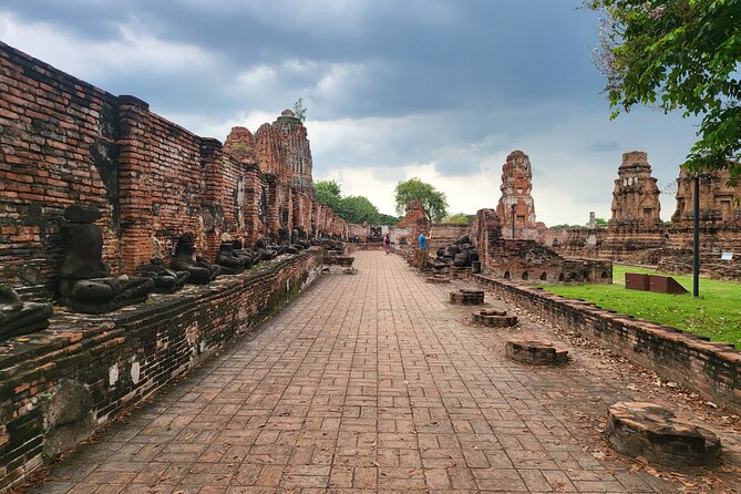 Private tour to Ayutthaya and Boat Tour Heritage Site - Guides, drivers, and the private pace
