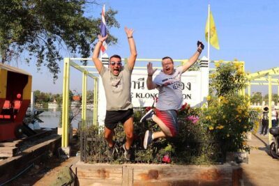 Private tour to Floating & Railway markets (multi-lang: EN ZH ES IT FR DE)