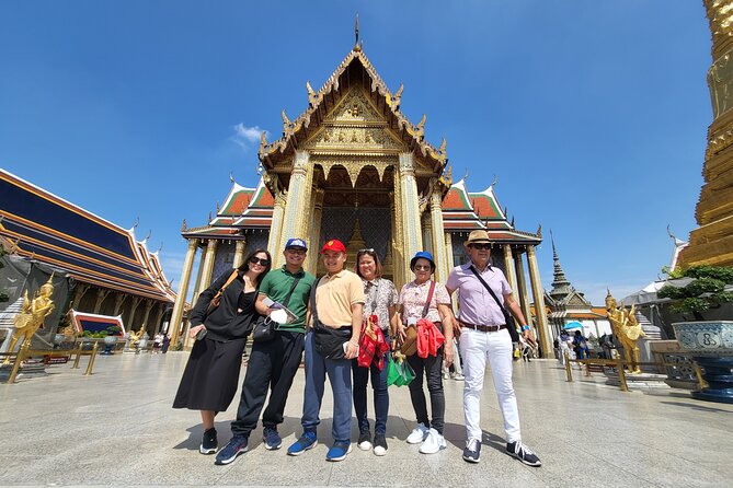 Private Tour to Grand Palace, Pho Temple and Arun Temple - What the private guide adds